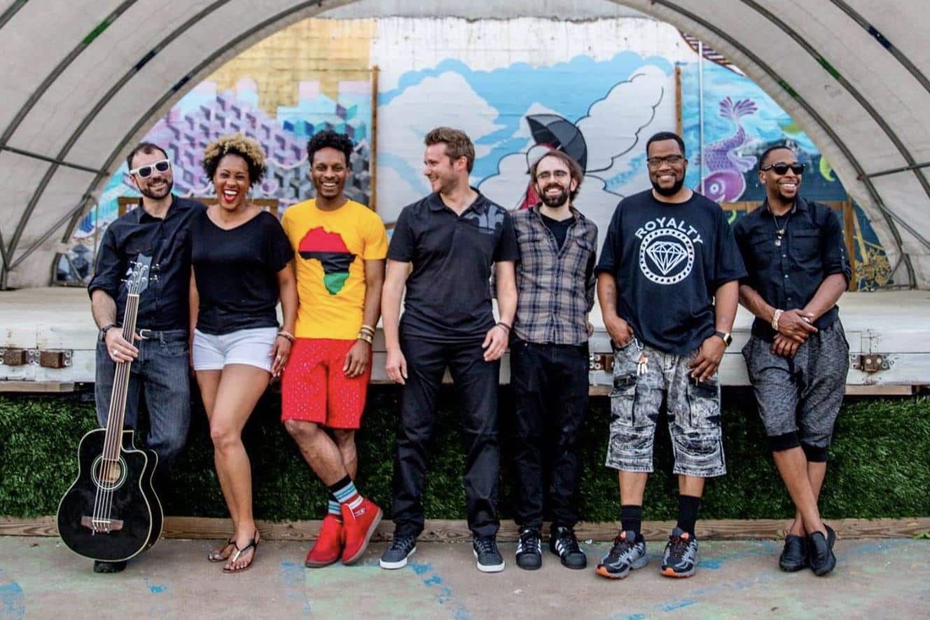 Vibe Riot band