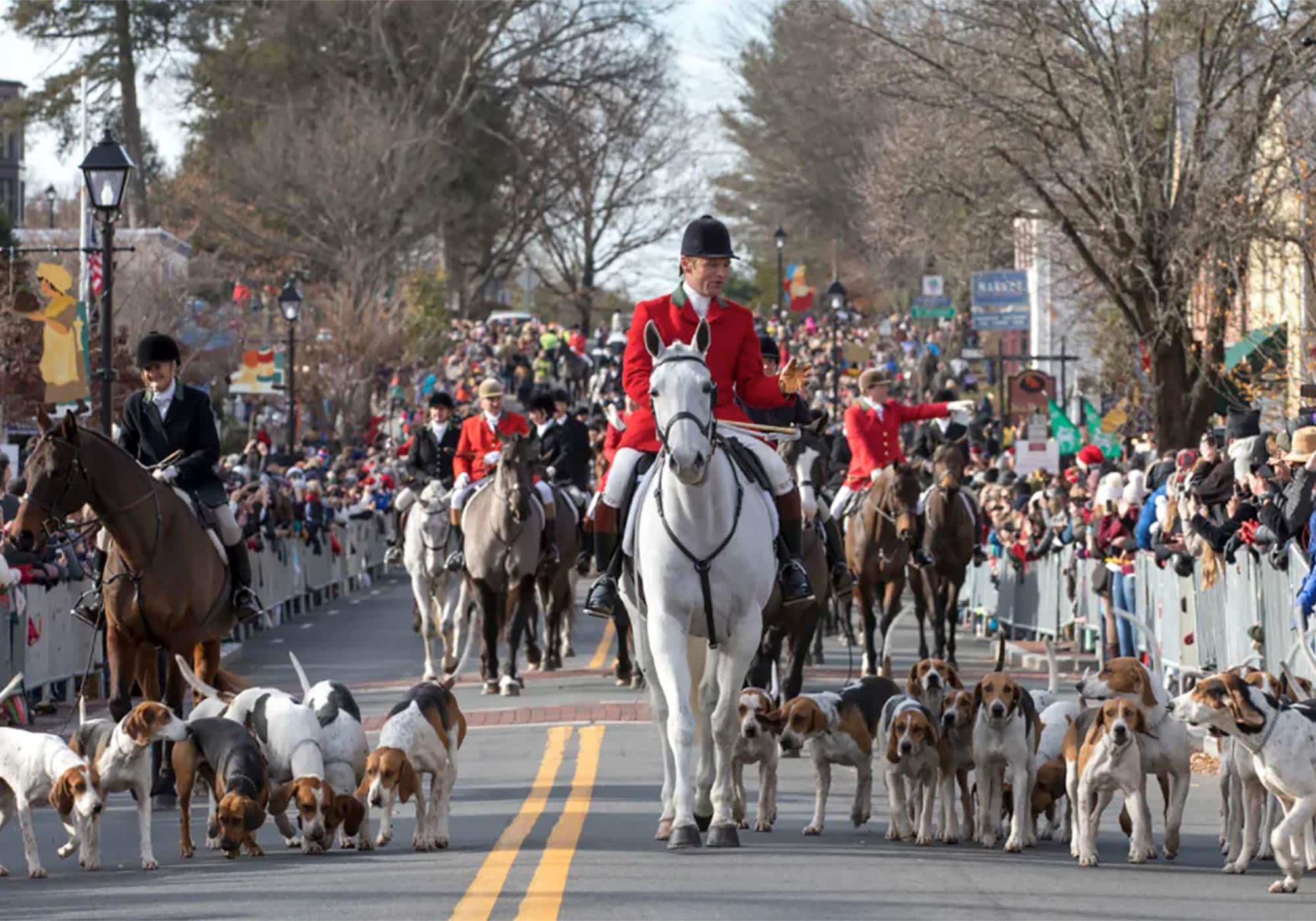 Middleburg Christmas Parade for Holiday Weekend in Middleburg