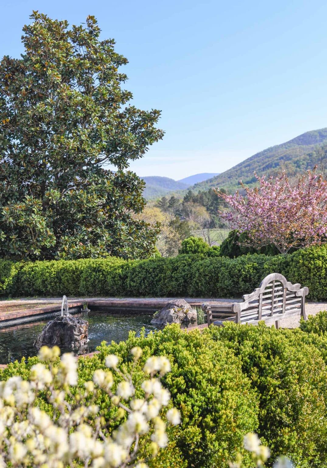 Historic Equestrian Vineyard Home at Mount Fair Wine and Country Life
