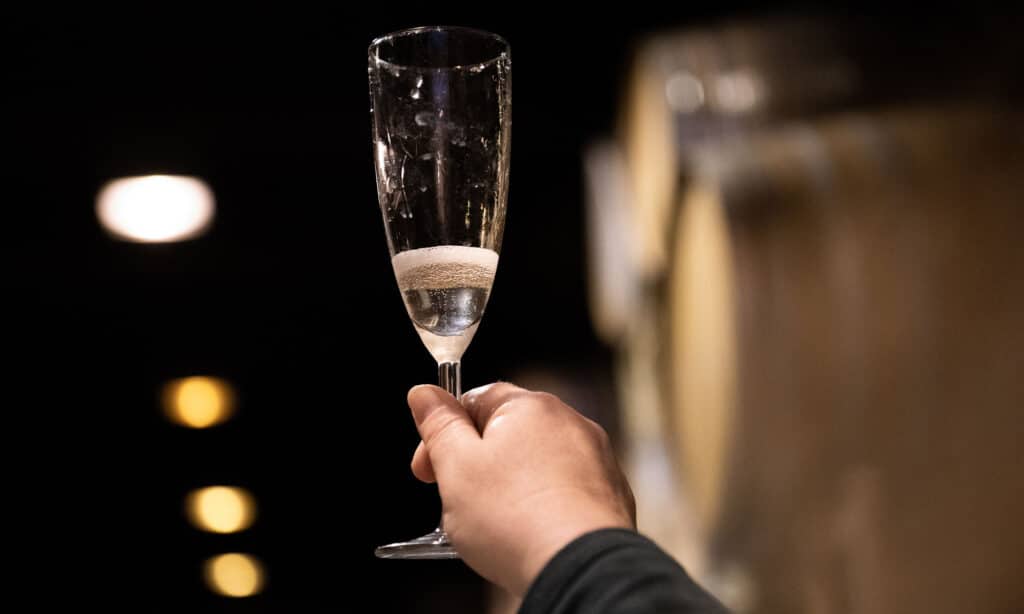 horton vineyards sparkling wine in flute glass