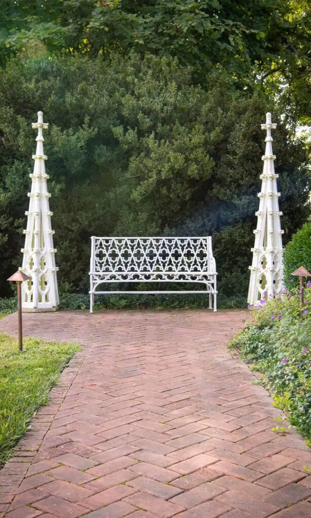 elizabeth locke garden bench