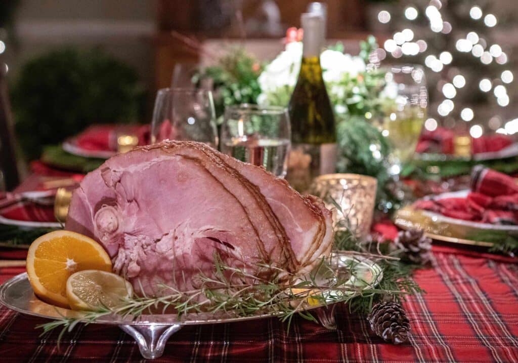 https://wineandcountrylife.com/wp-content/uploads/2022/10/Christmas-Ham-Dinner-2021_RL-Johnson-PHTODSC_2134_web-1024x717.jpg